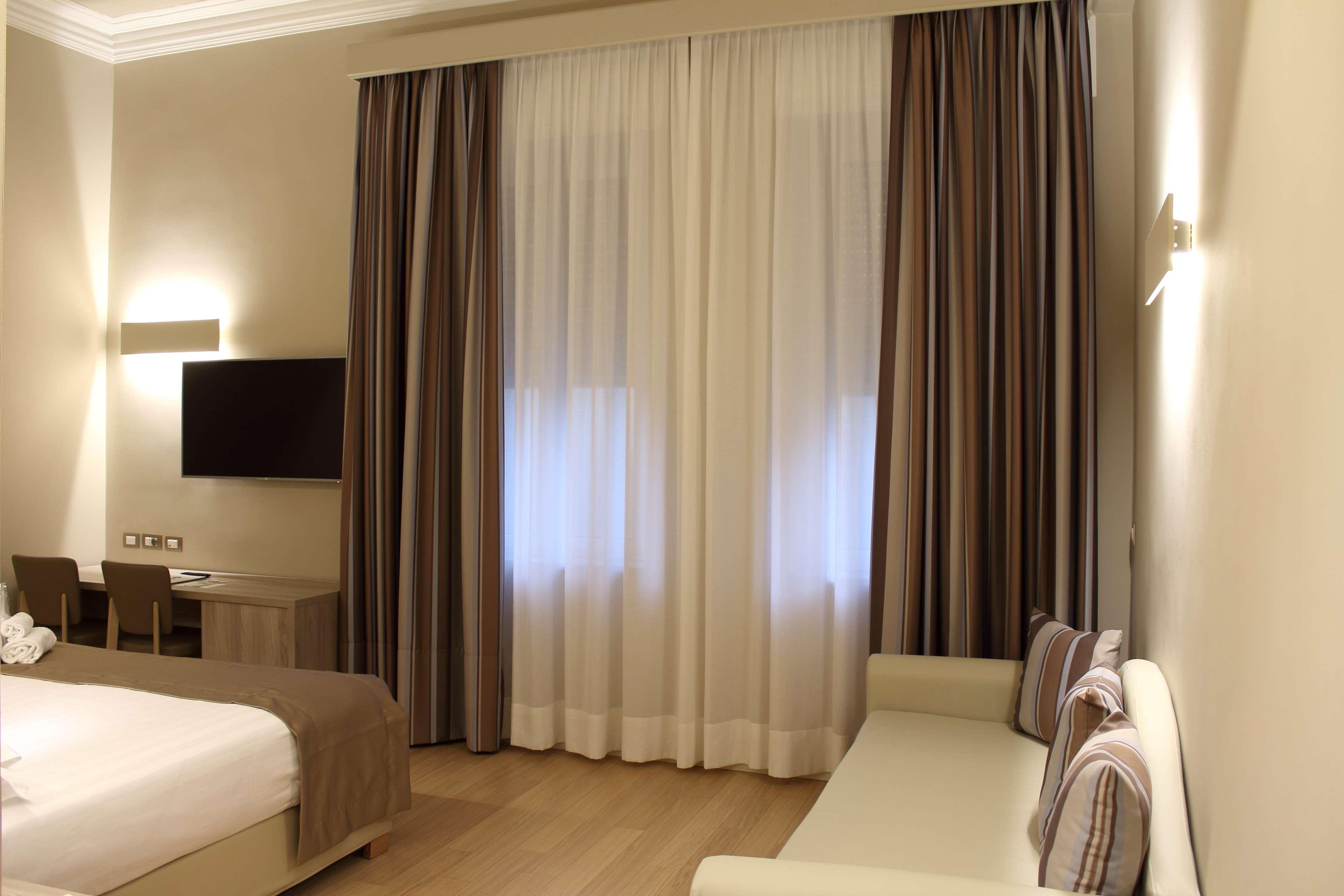 Best Western Hotel Moderno Verdi Genoa Ngoại thất bức ảnh