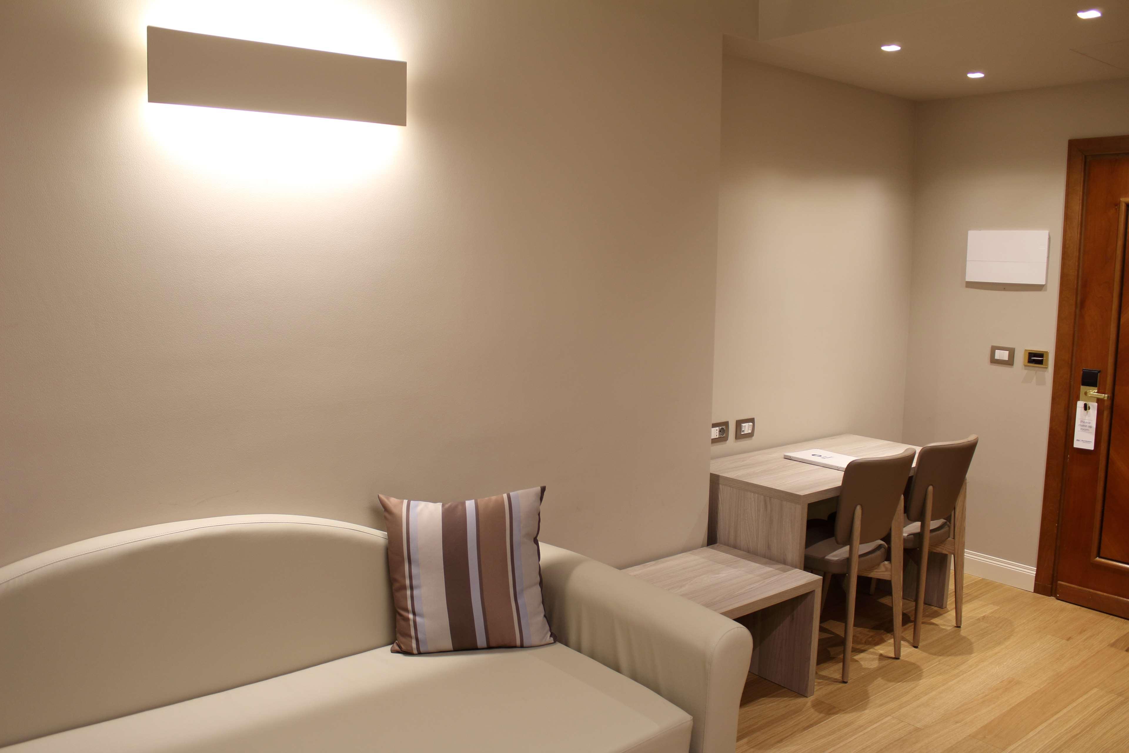 Best Western Hotel Moderno Verdi Genoa Ngoại thất bức ảnh